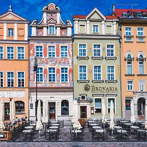 https://brovaria.poznan-hotels.com